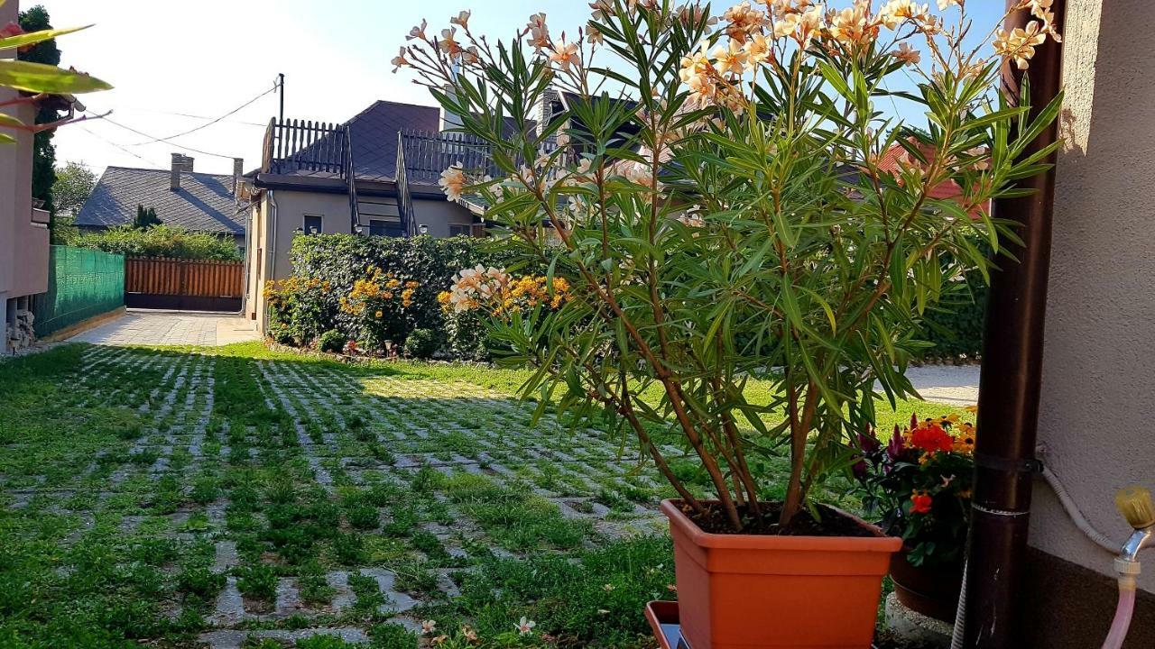 Tini Apartman Balatonfüred Екстериор снимка